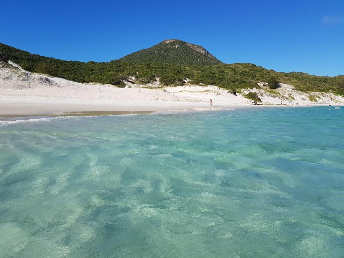 Вилла Casa Sol & Mar Praia Dos Anjos - Wifi E Netflix Арраял-ду-Кабу Экстерьер фото